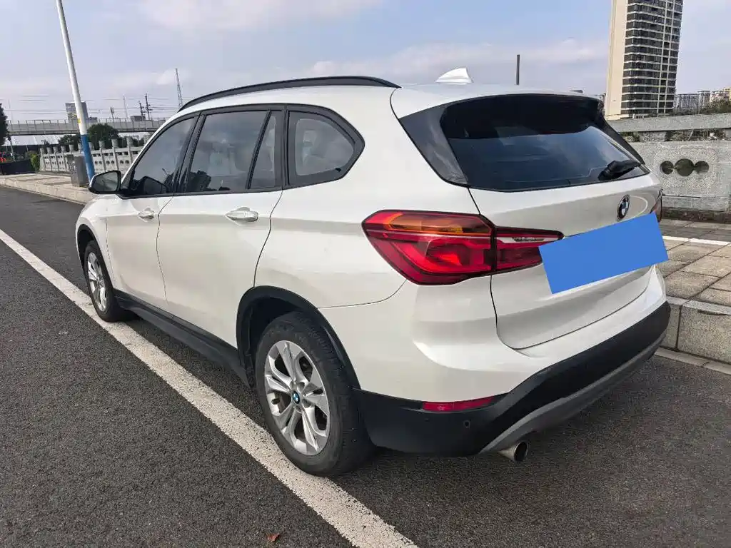 BMW X1 — миниатюра 6