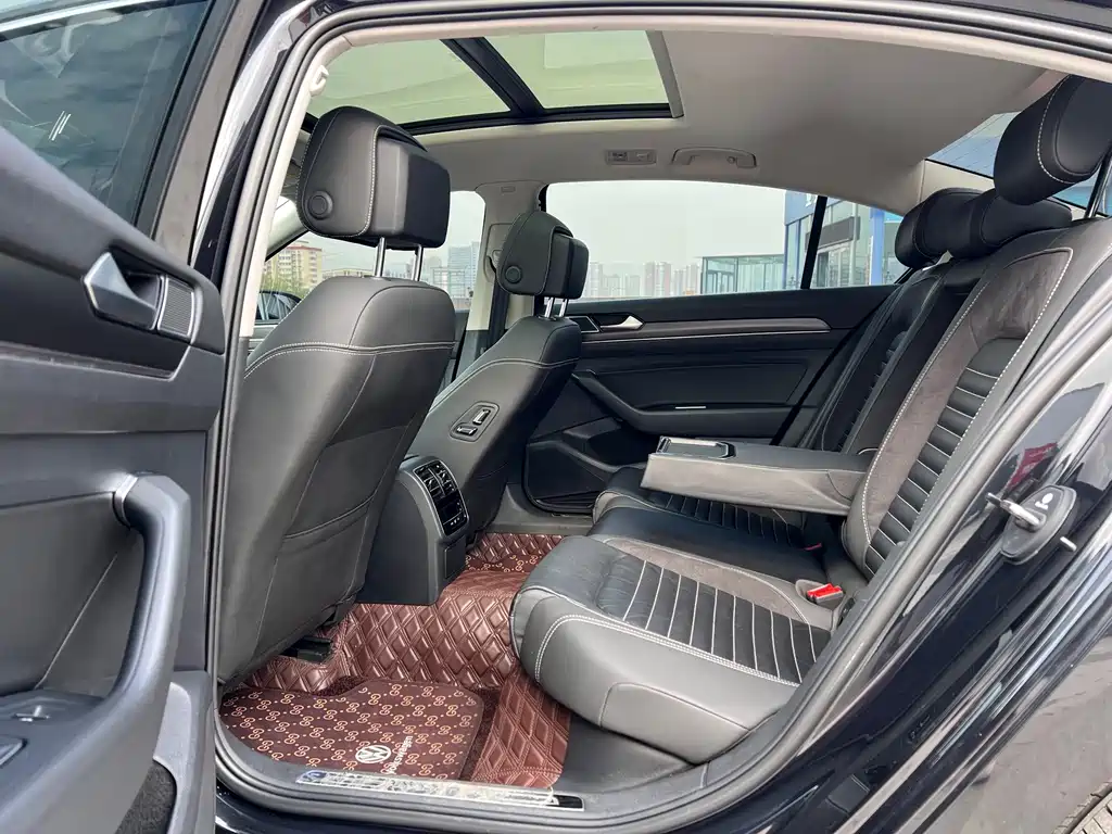 Volkswagen Magotan — миниатюра 10