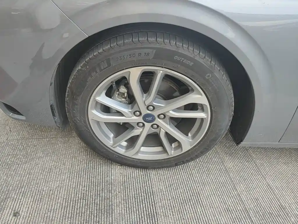 Ford Mondeo — миниатюра 23