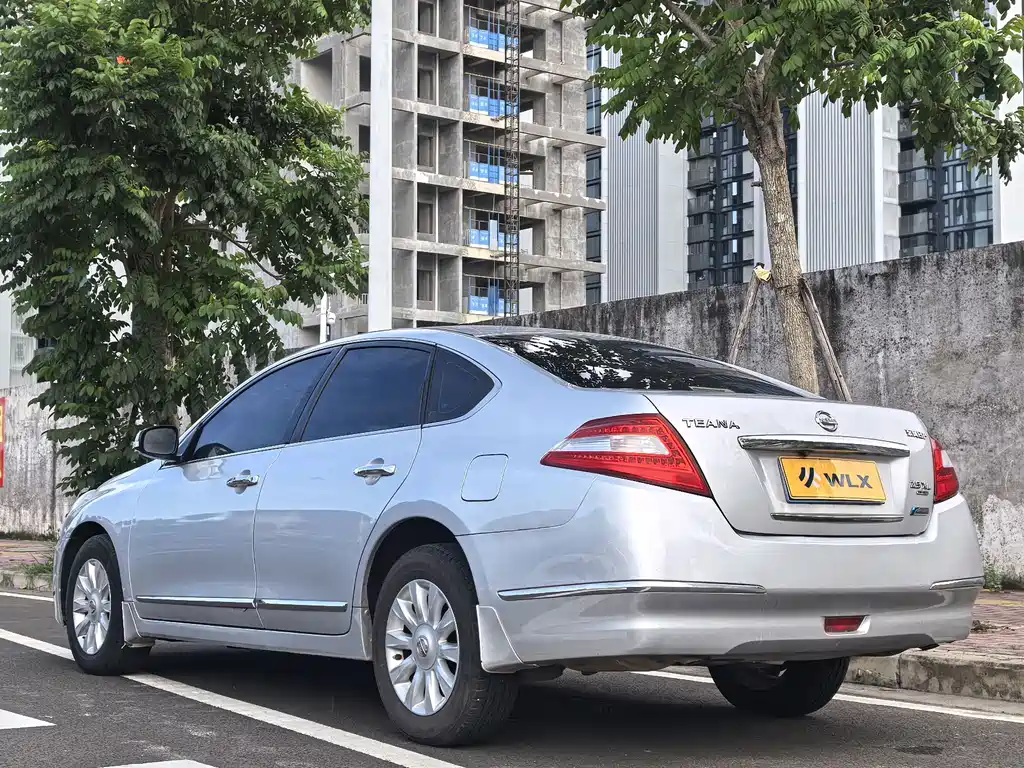 Nissan Teana — миниатюра 9