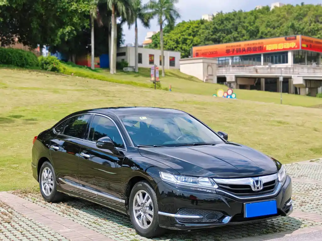 Honda Spirior — миниатюра 3