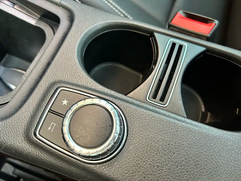 Mercedes-Benz GLA GLA 200 Dynamic Type, фото 34
