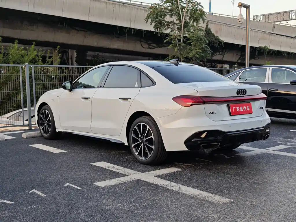 Audi A5L — миниатюра 9