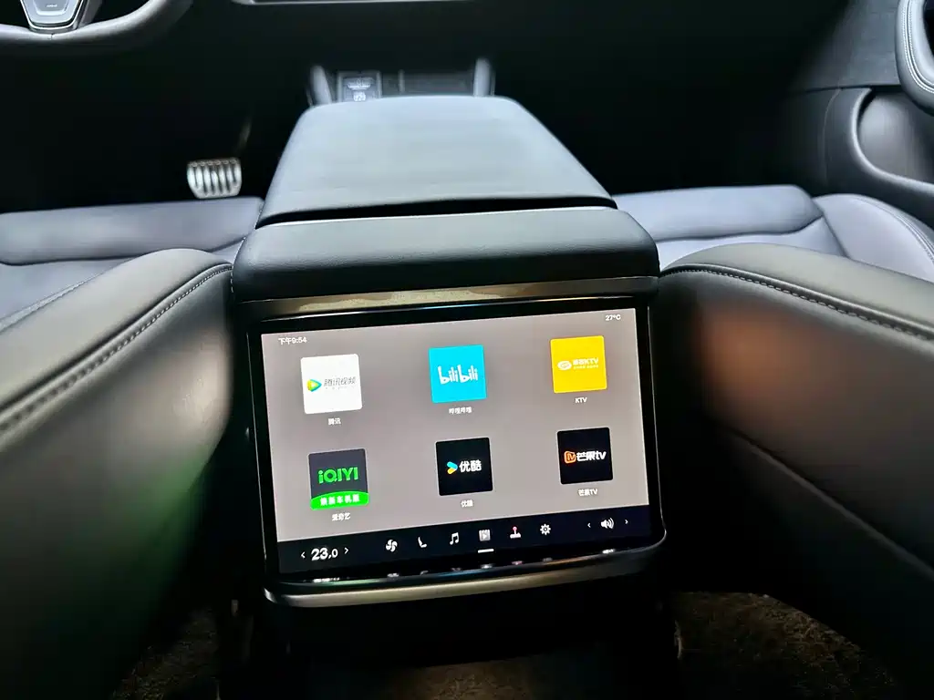 Tesla Model S — фотографии объявления, Фото 11