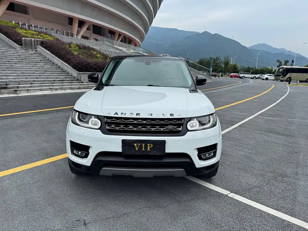 Land Rover Range Rover Sport 2017 3.0 SC V6 SE
