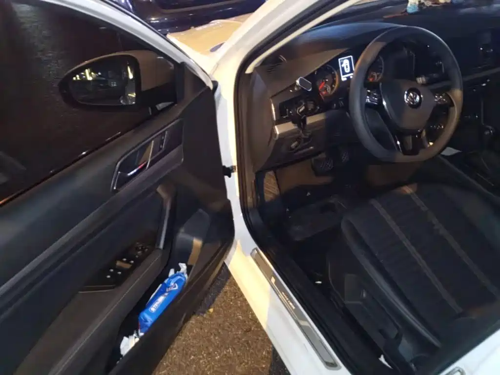 Volkswagen Lavida — миниатюра 12