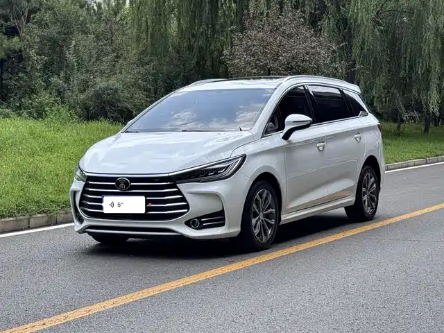 2019 BYD Song Max
