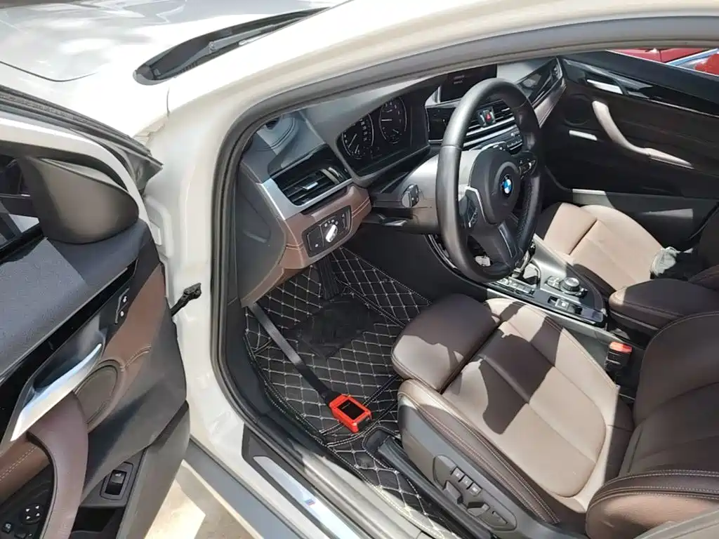 BMW X2 — миниатюра 16