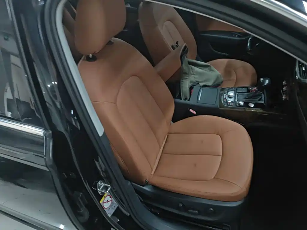 Audi A6L — миниатюра 25