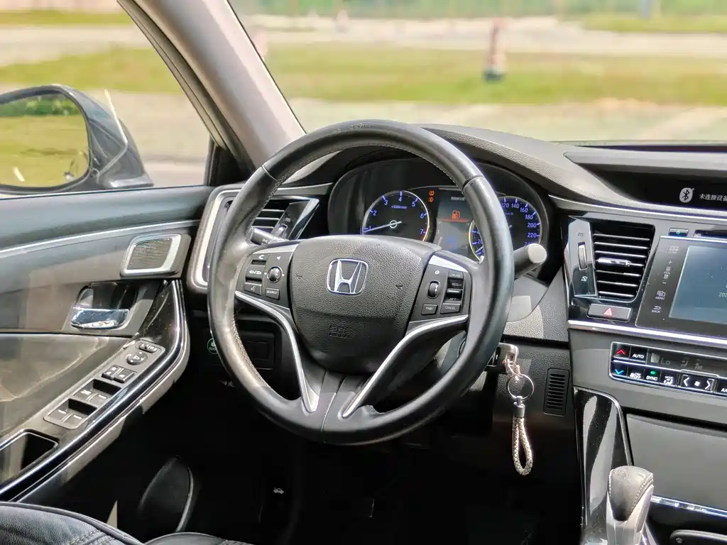 Honda Spirior — миниатюра 11