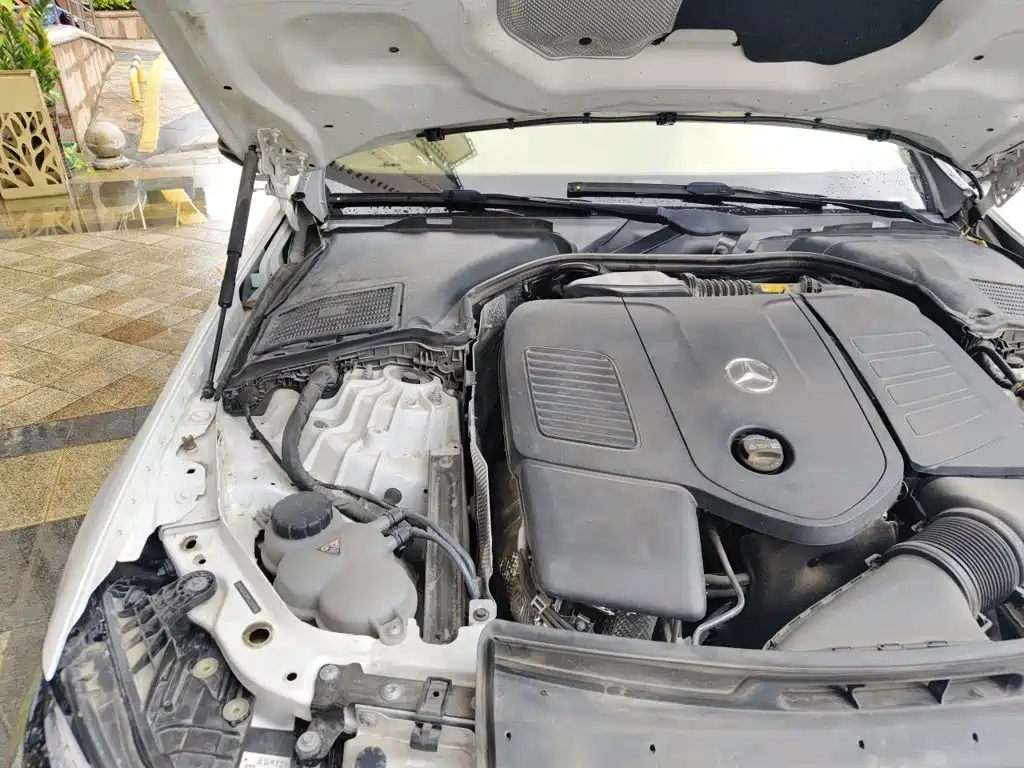 Mercedes-Benz C-Class — миниатюра 21