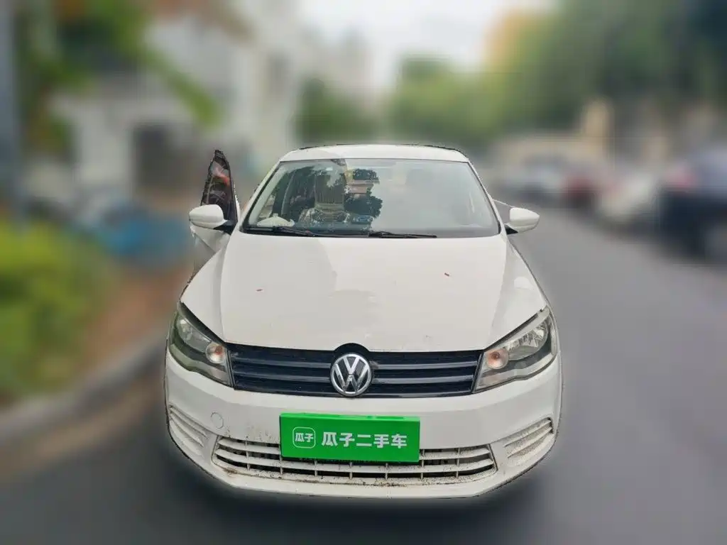 Volkswagen Jetta 2013 1.6L MT Fashion