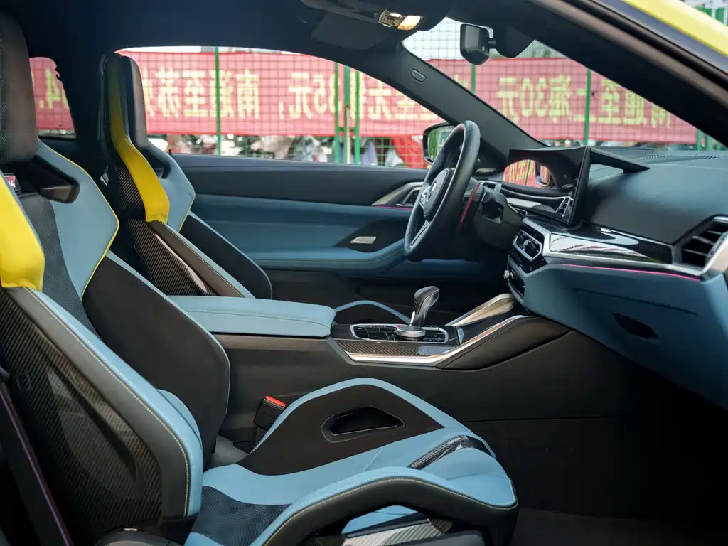 BMW M4 — миниатюра 11
