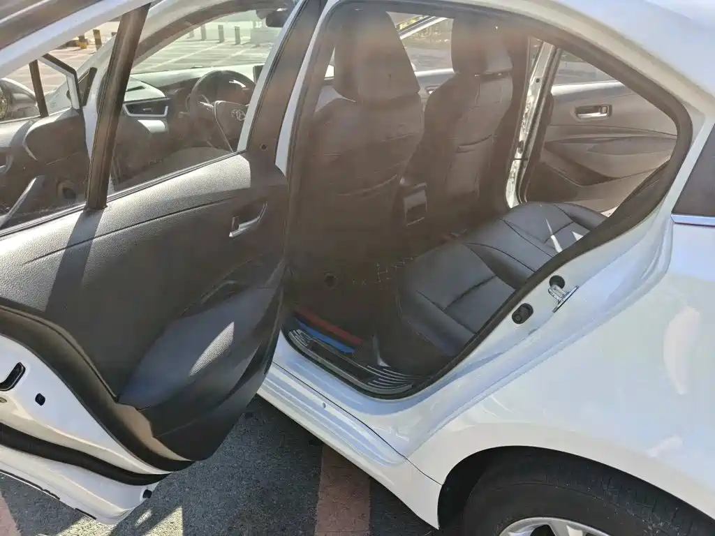 Toyota Corolla — миниатюра 9