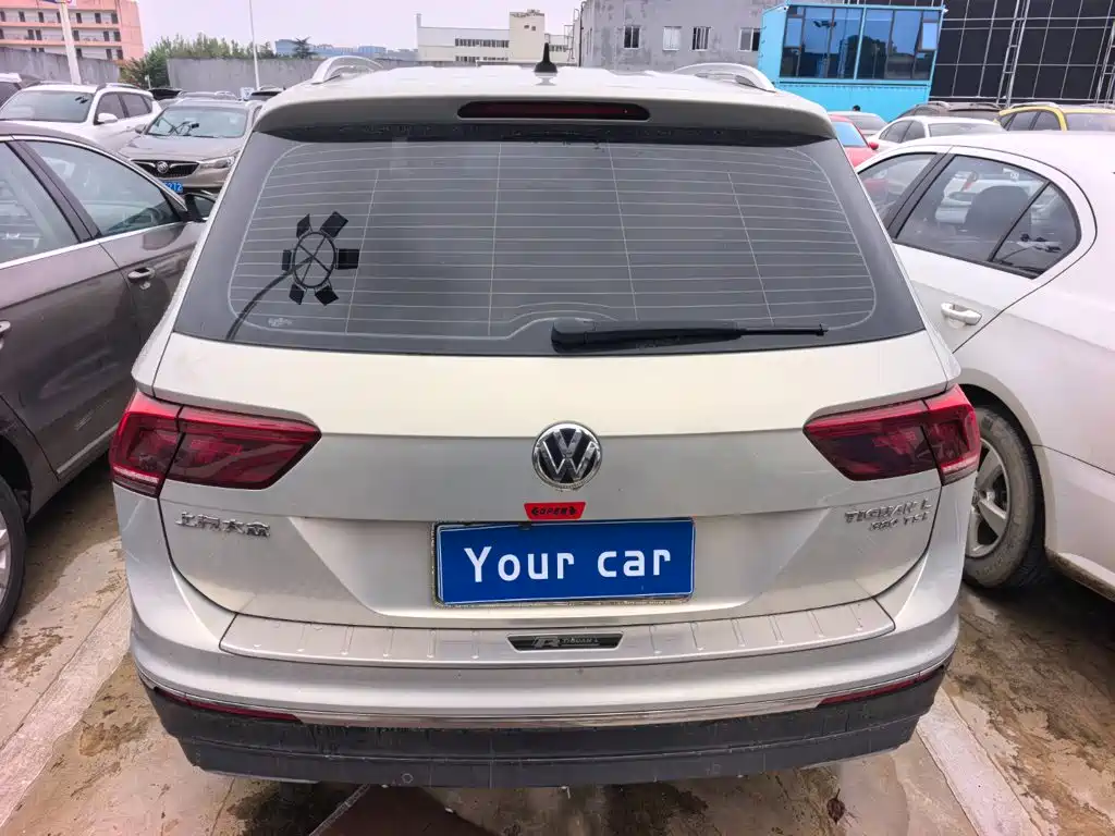Volkswagen Tiguan L — миниатюра 5