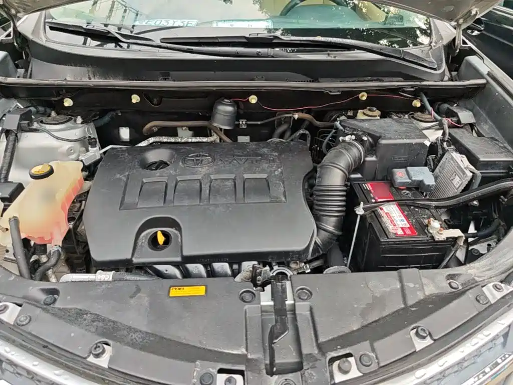 Toyota RAV4 — миниатюра 20