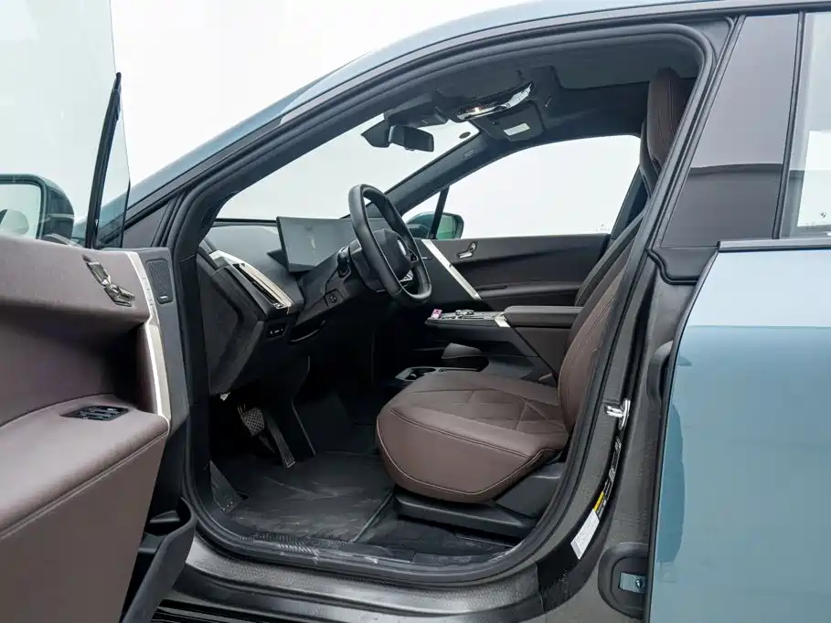 BMW iX — миниатюра 17