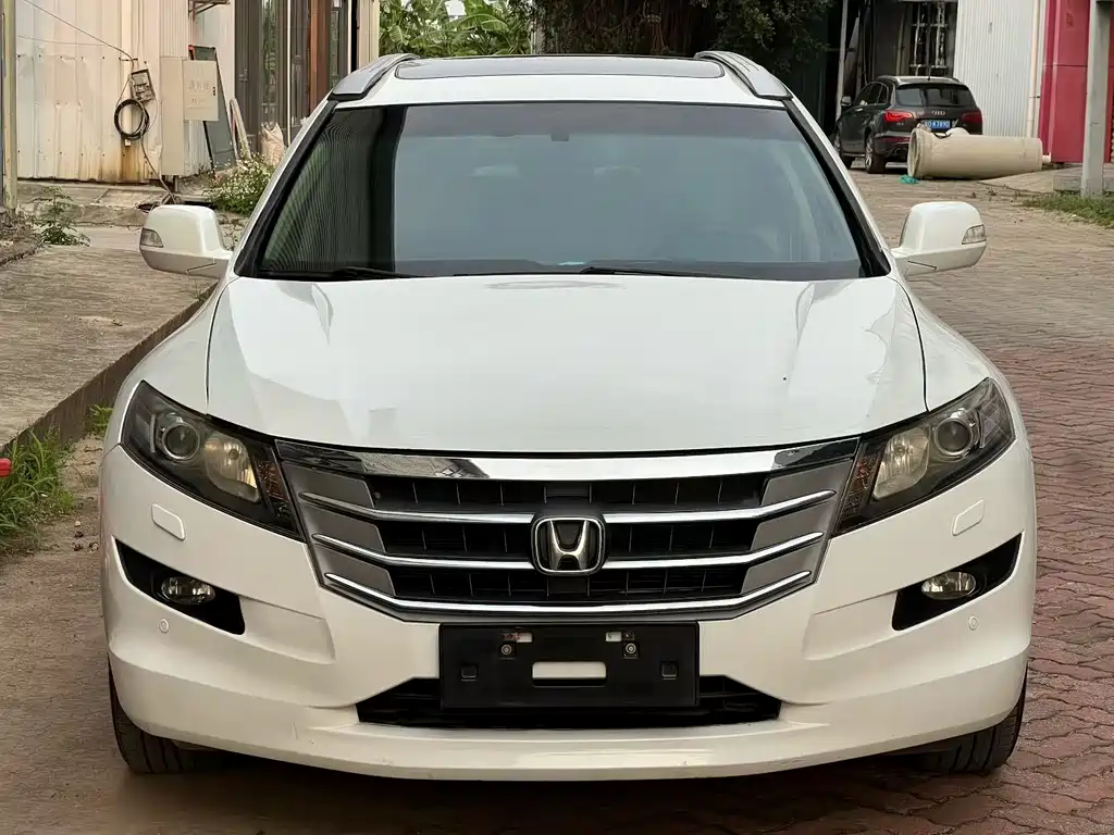 Honda Crosstour — миниатюра 2