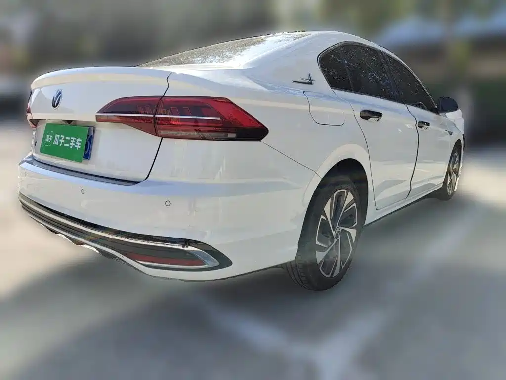 Volkswagen Bora — миниатюра 4