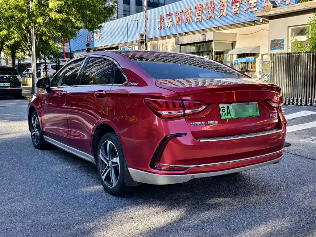 BAIC EU5 — миниатюра 6