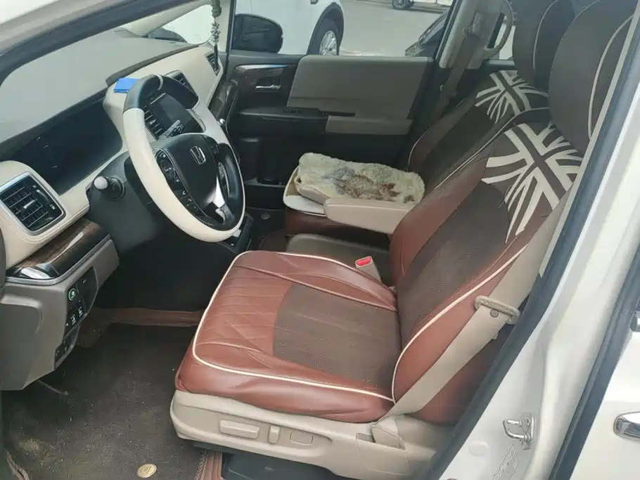 Honda Odyssey — миниатюра 9