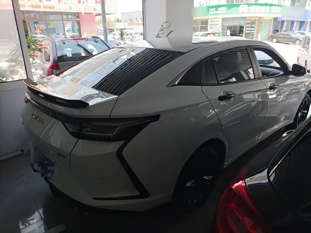 Aeolus Yixuan — миниатюра 7