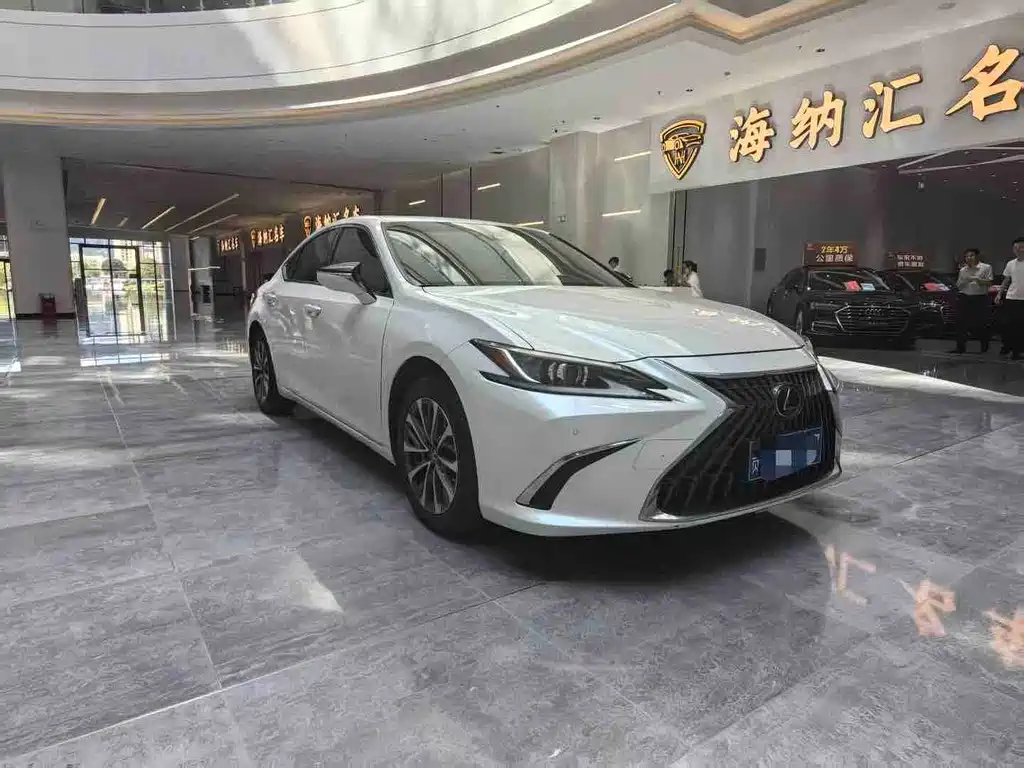 Lexus ES — миниатюра 3