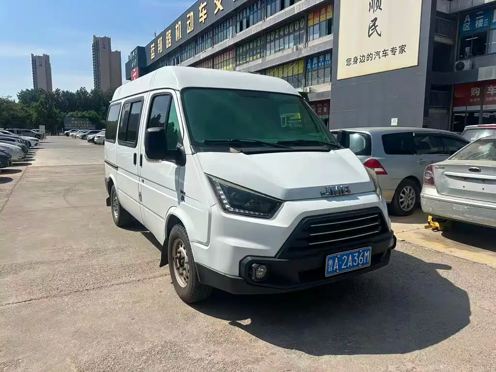 JMC Tesla — миниатюра 2