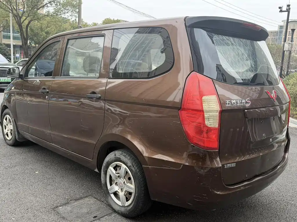 Wuling Hongguang — миниатюра 7