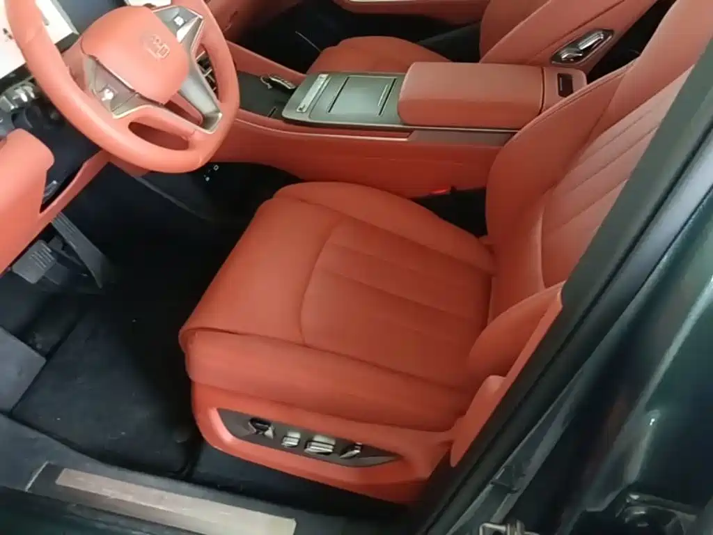 BYD Tang L — миниатюра 15