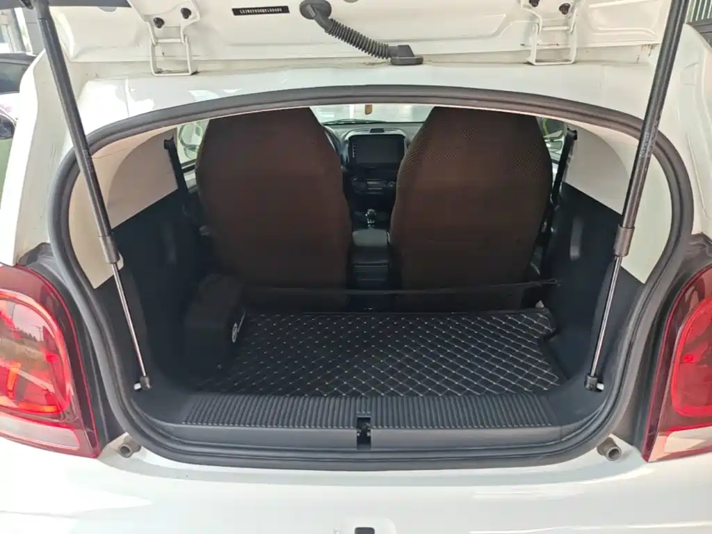 Roewe Clever — миниатюра 19