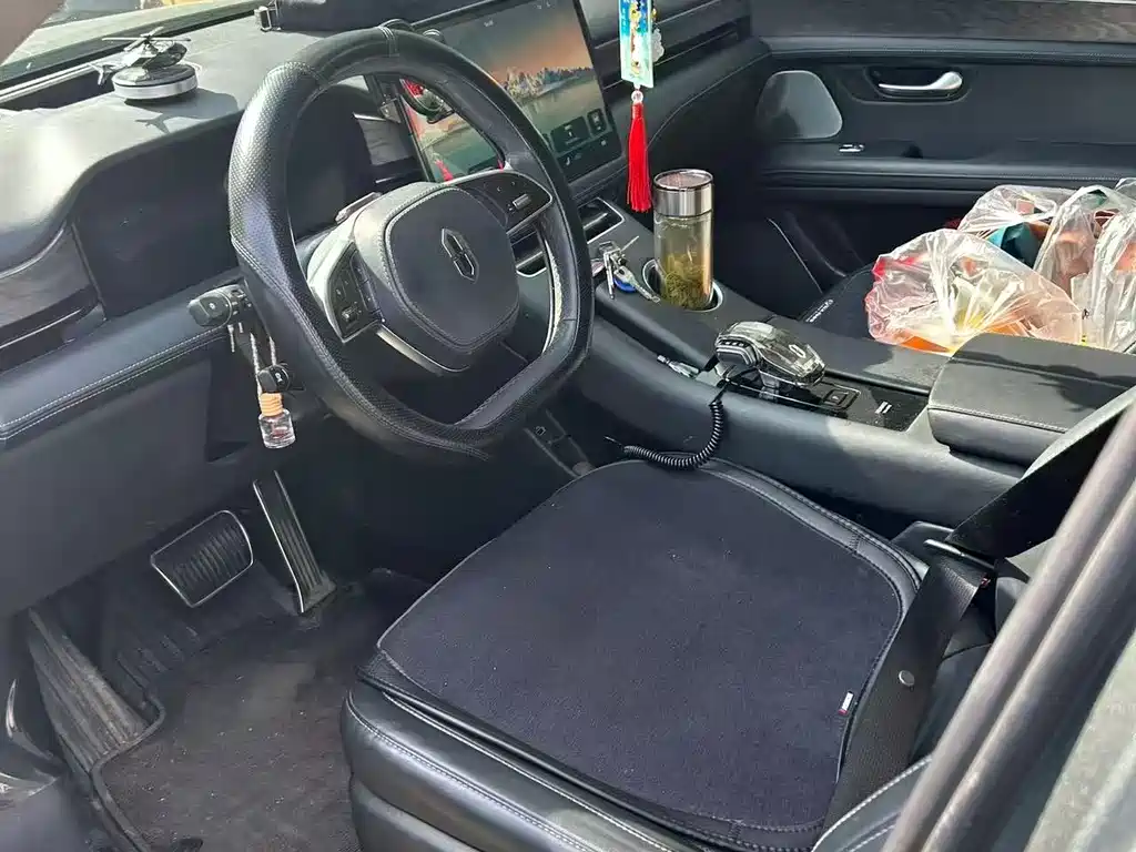 Aito M5