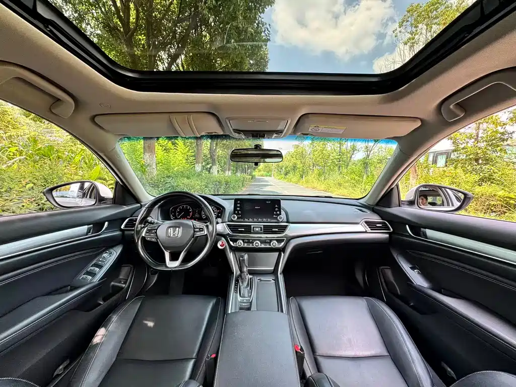 Honda Inspire — миниатюра 9