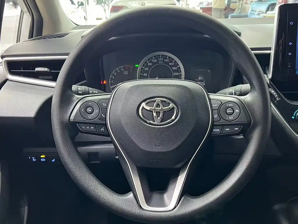 Toyota Corolla — миниатюра 9