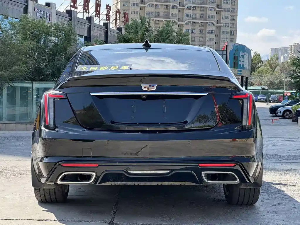 Cadillac CT5 — миниатюра 8