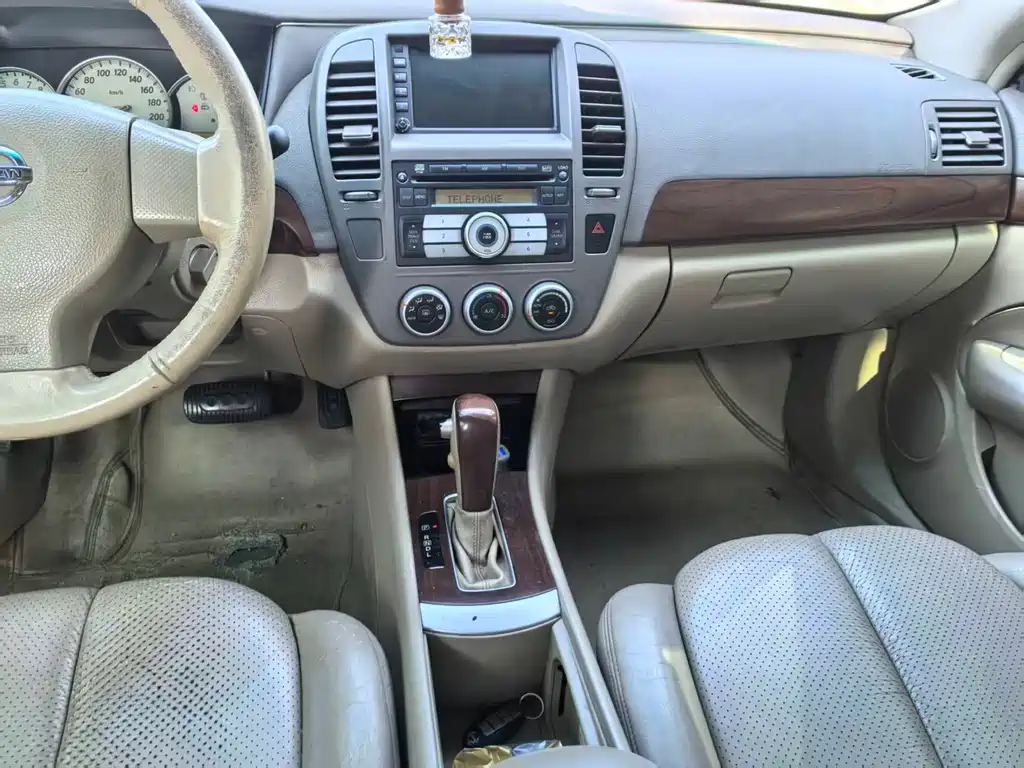 Nissan Sylphy 2008 2.0XL