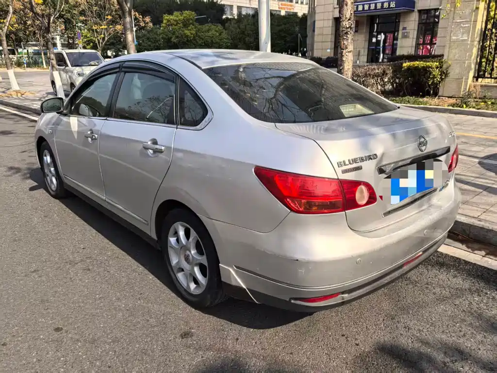 Nissan Sylphy 2008 2.0XL