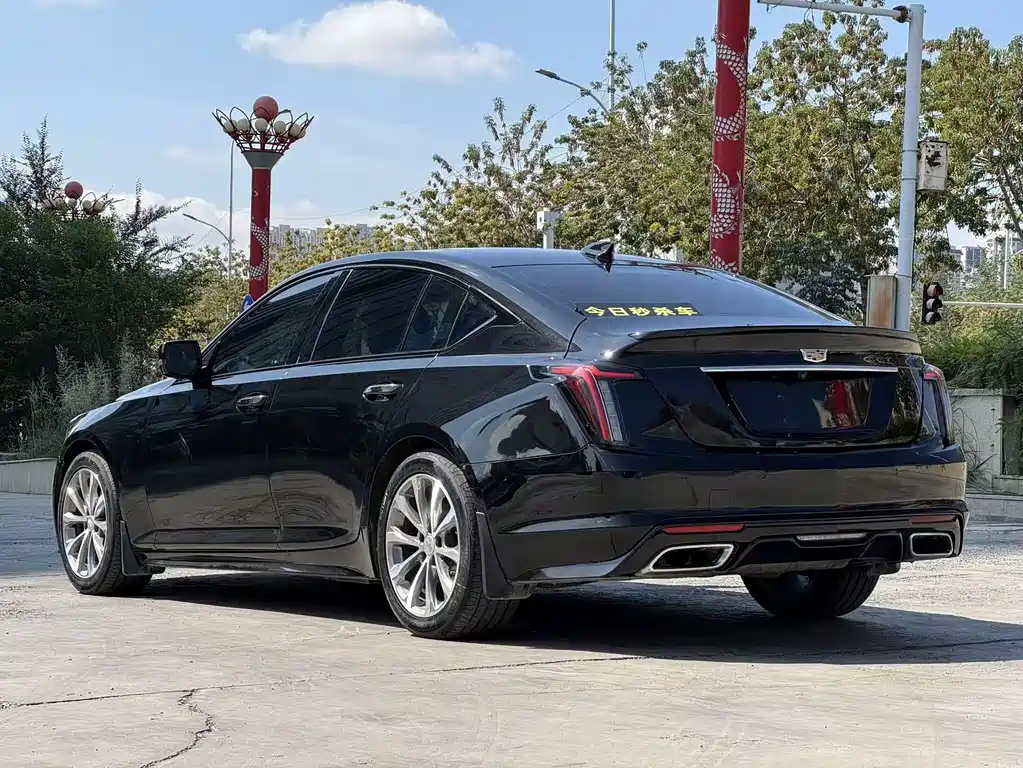 Cadillac CT5 — миниатюра 9