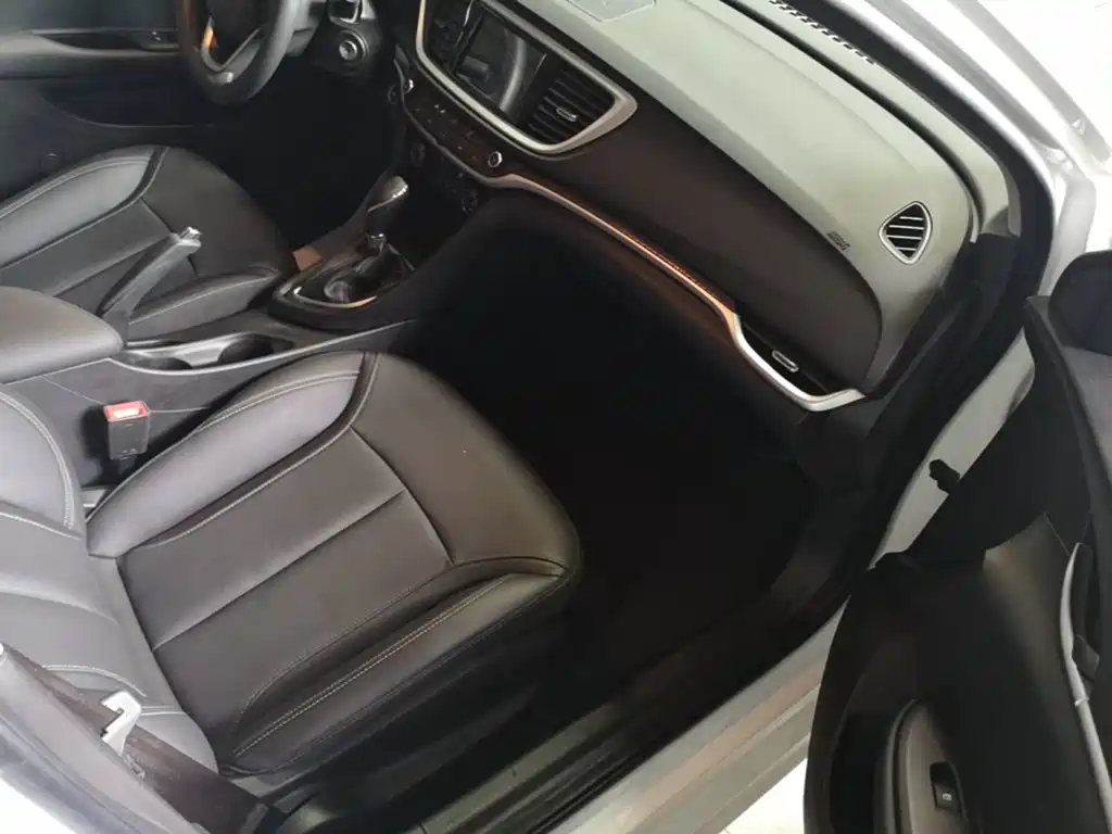 Buick Excelle — миниатюра 20