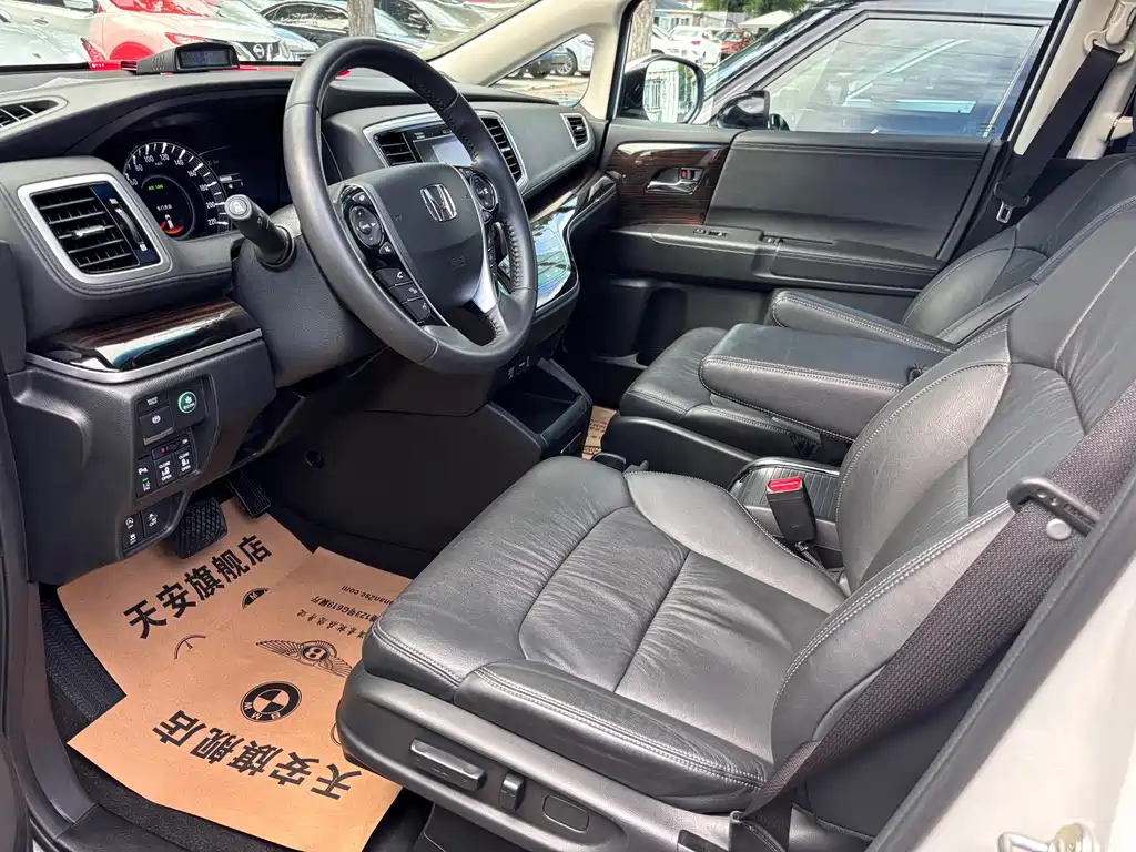 Honda Odyssey — миниатюра 12