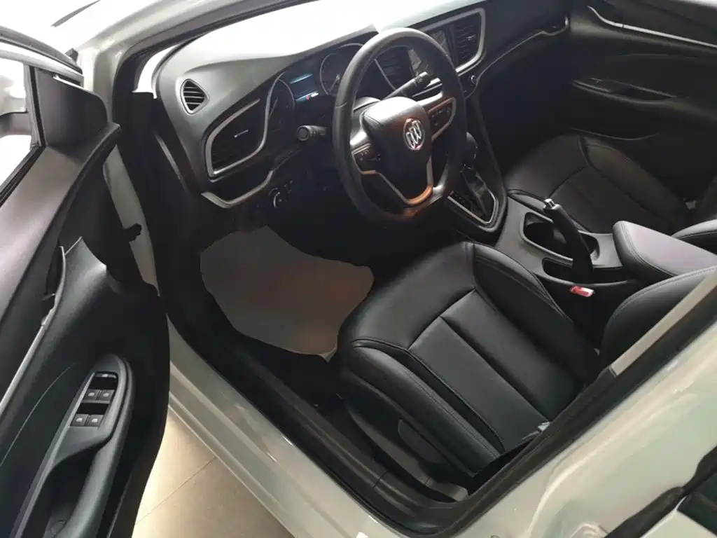 Buick Excelle — миниатюра 12