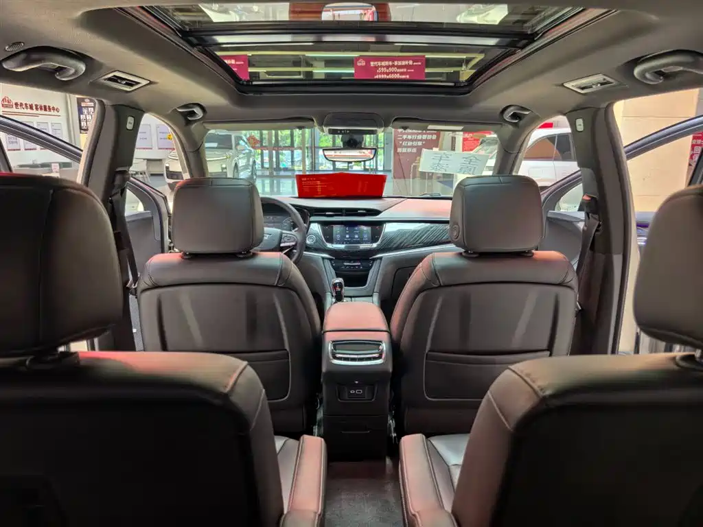 Cadillac XT6 2022 2.0T мест Luxury 120