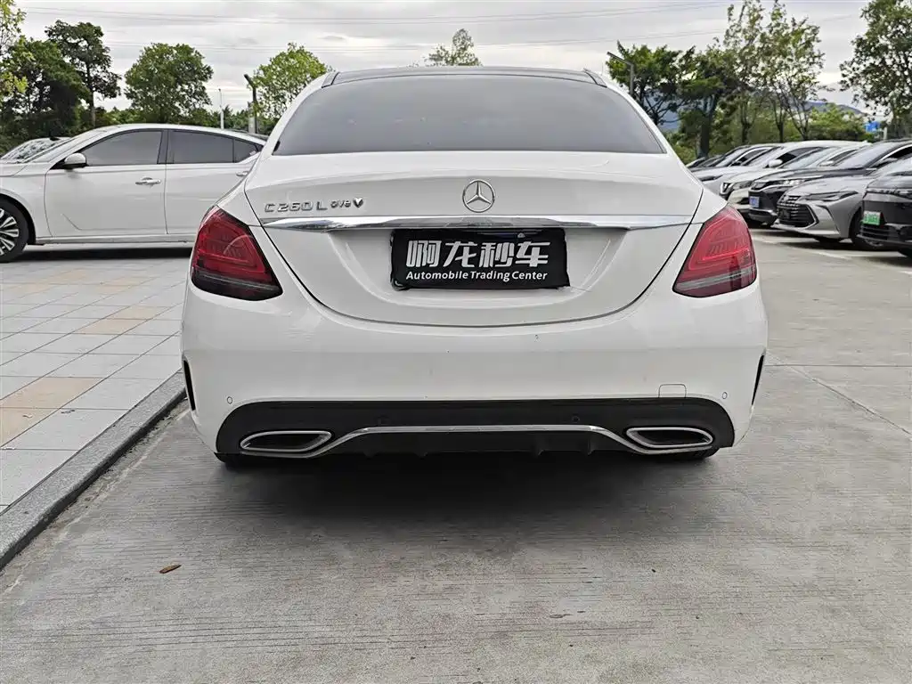 Mercedes-Benz C-Class — миниатюра 7