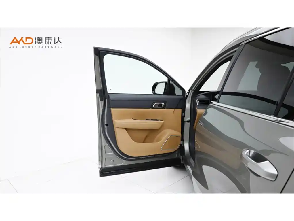 Li Auto Li ONE — миниатюра 11