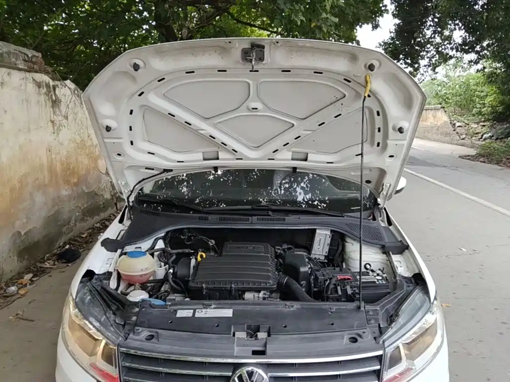 Volkswagen Santana — миниатюра 20