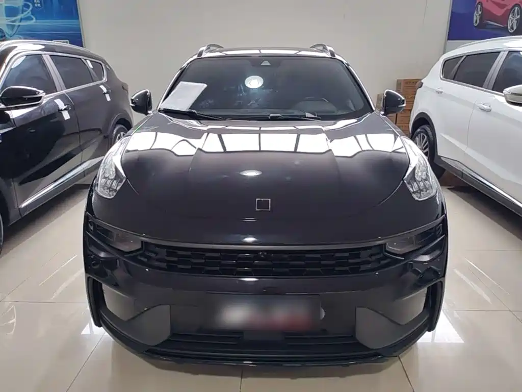 Lynk & Co 01 — миниатюра 3