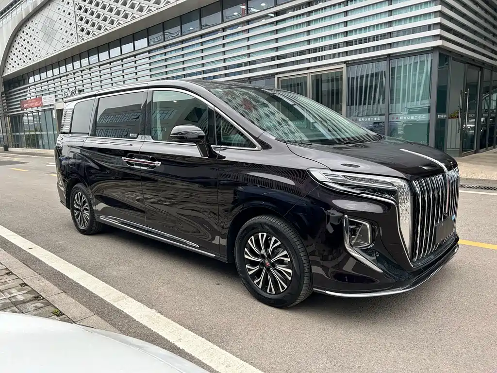 Hongqi HQ9 PHEV 2024 2.0T