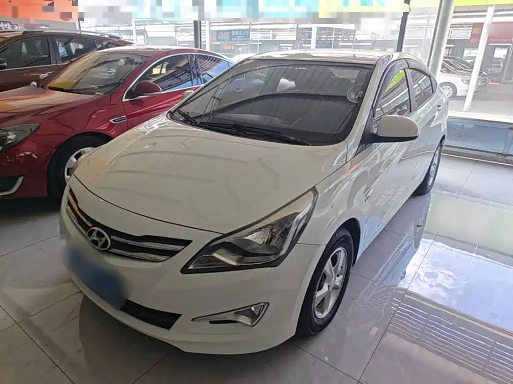 Hyundai Verna