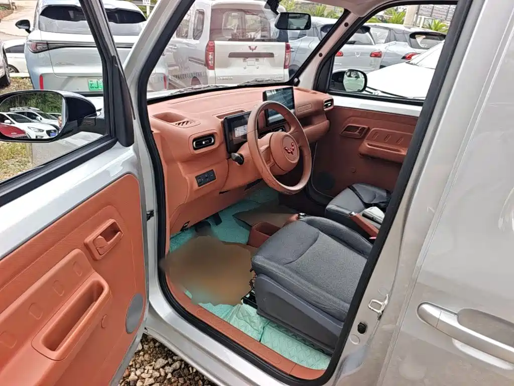 Wuling Zhiguang EV — миниатюра 16