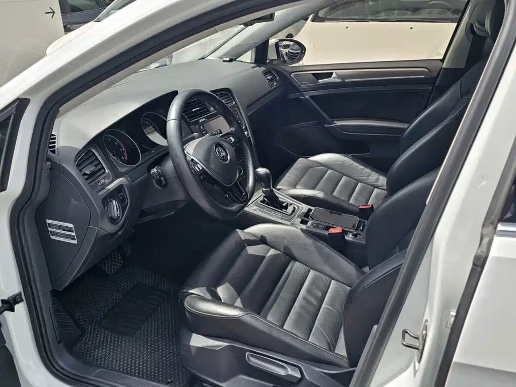 Volkswagen Golf — миниатюра 5